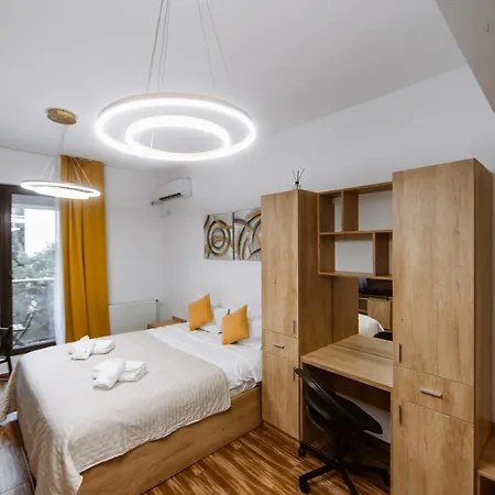Zen 1 With Balcony Apartment *